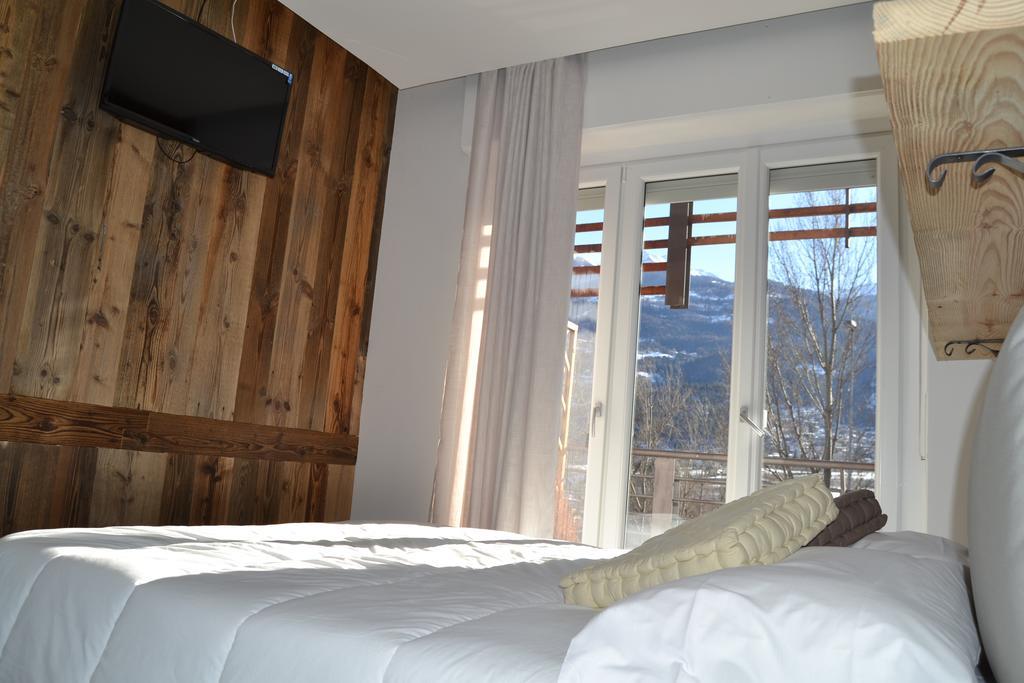Affittacamere Smile Accomodation 奥斯塔 客房 照片