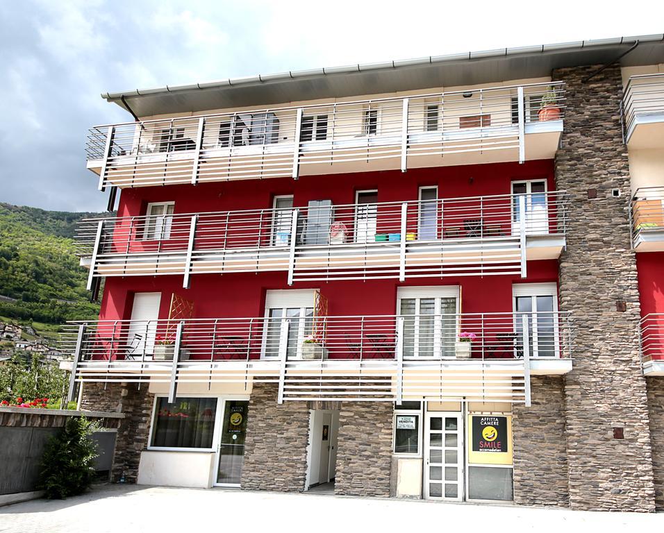 Affittacamere Smile Accomodation 奥斯塔 外观 照片