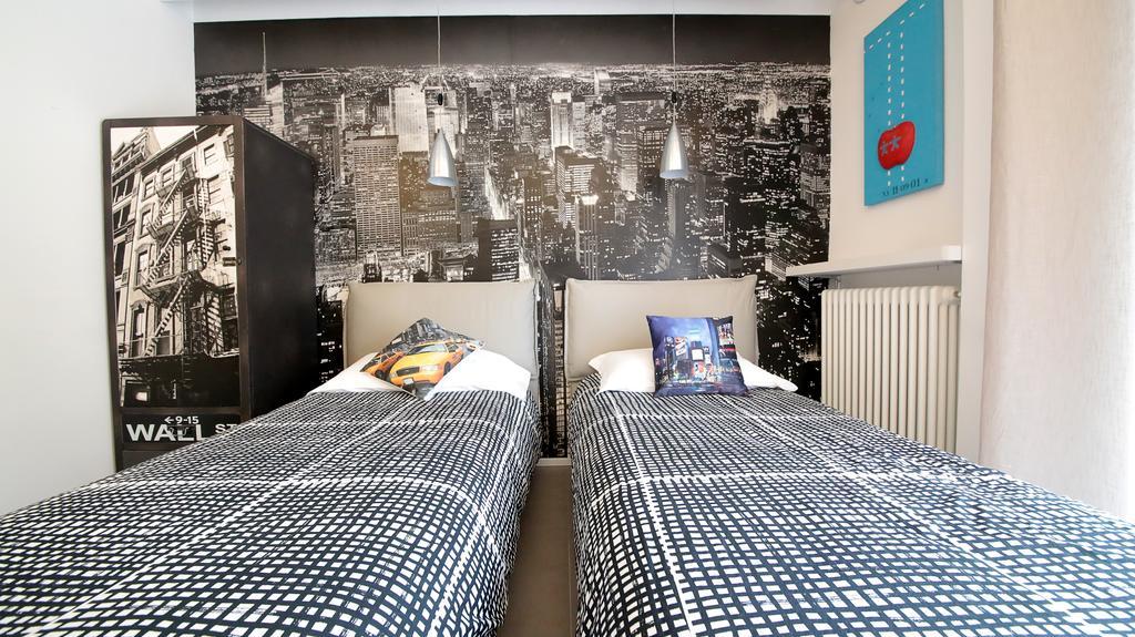 Affittacamere Smile Accomodation 奥斯塔 外观 照片