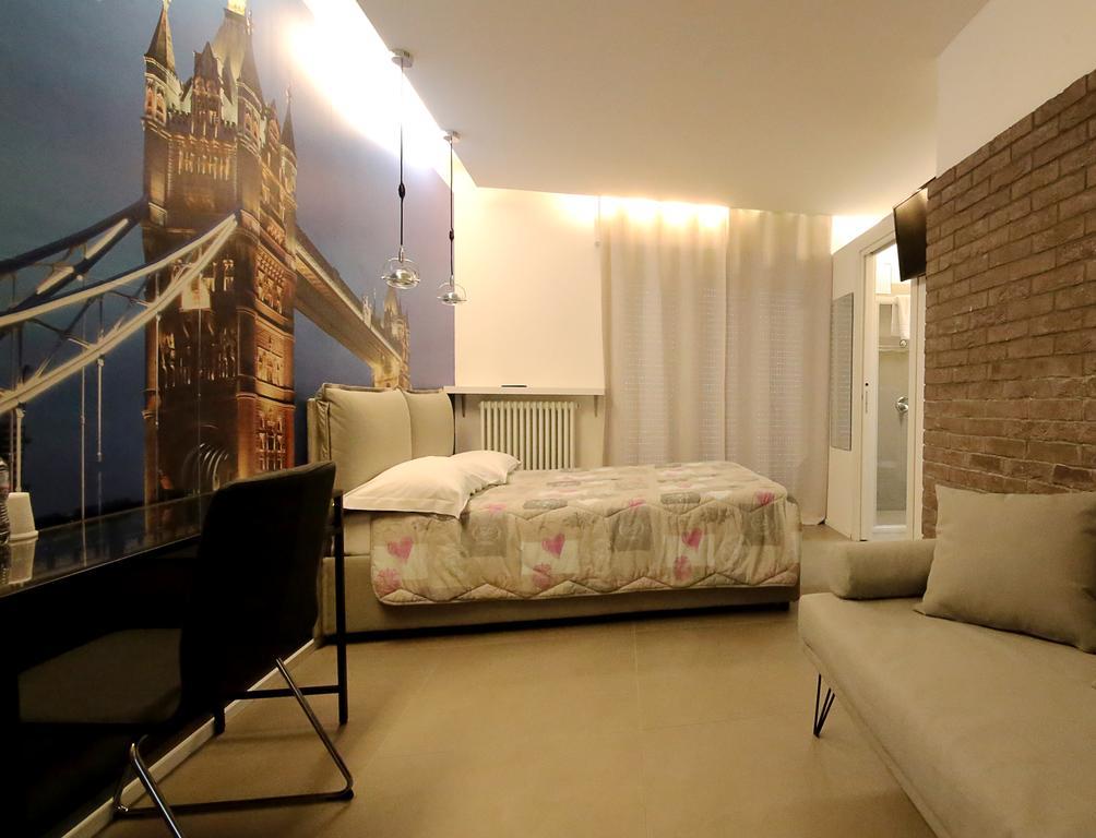 Affittacamere Smile Accomodation 奥斯塔 外观 照片