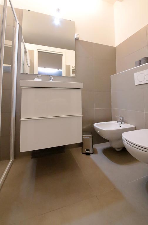 Affittacamere Smile Accomodation 奥斯塔 外观 照片